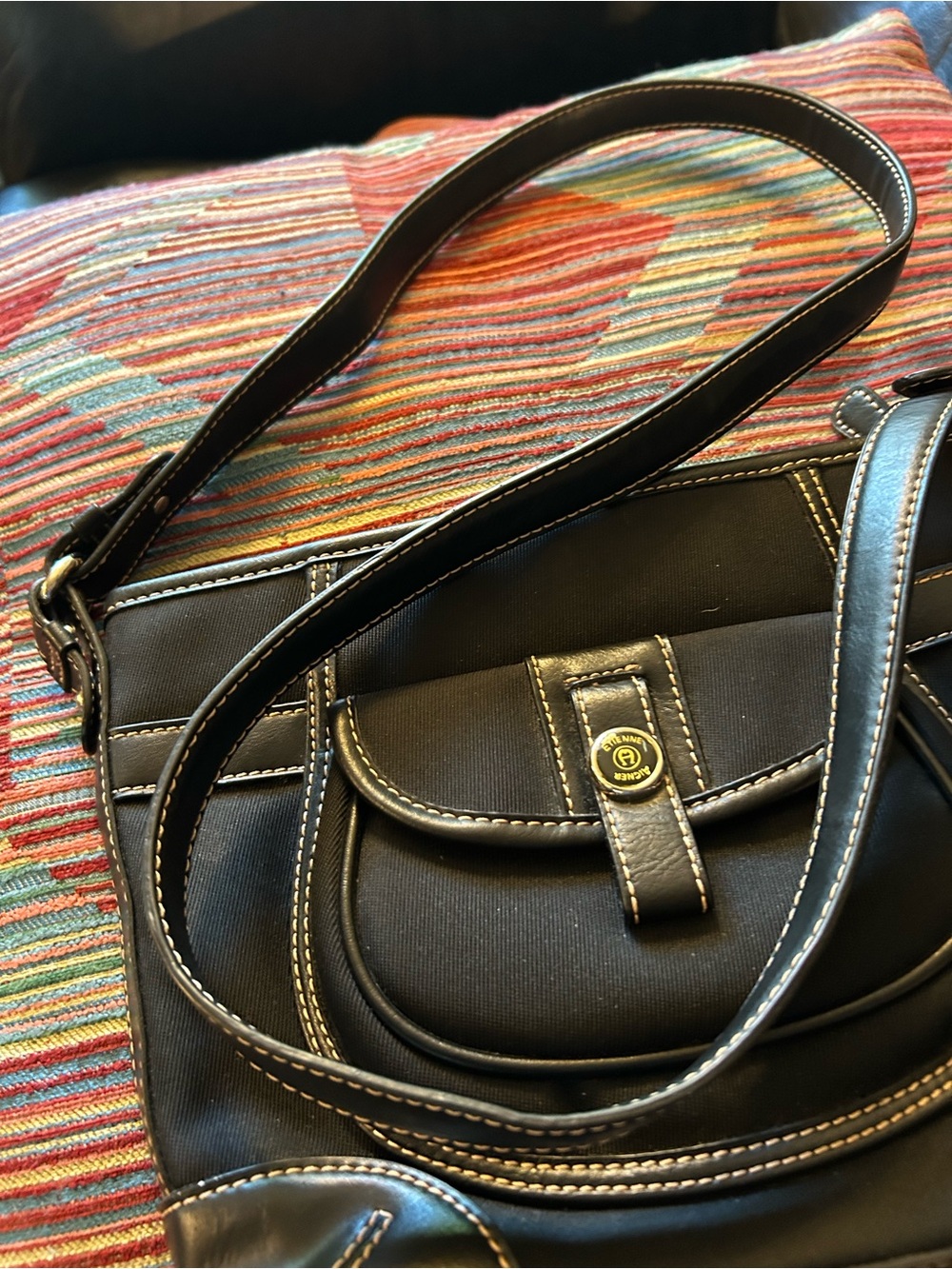 Women's Black Crossbody Shoulder Bag with Front Pocket
